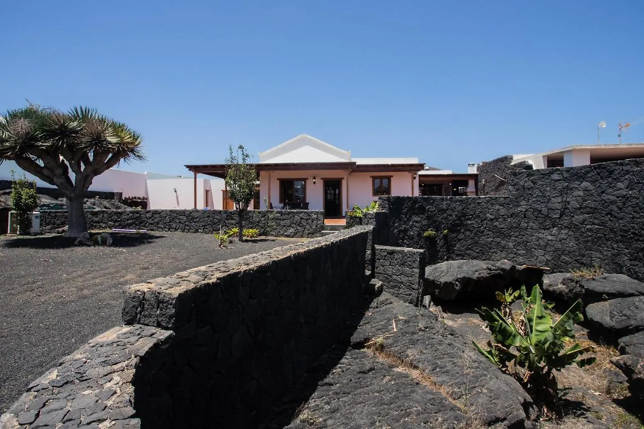 Casa Lola Lanzarote Piscina Climatizada Y Wifi Free Villa San Bartolome  Spain