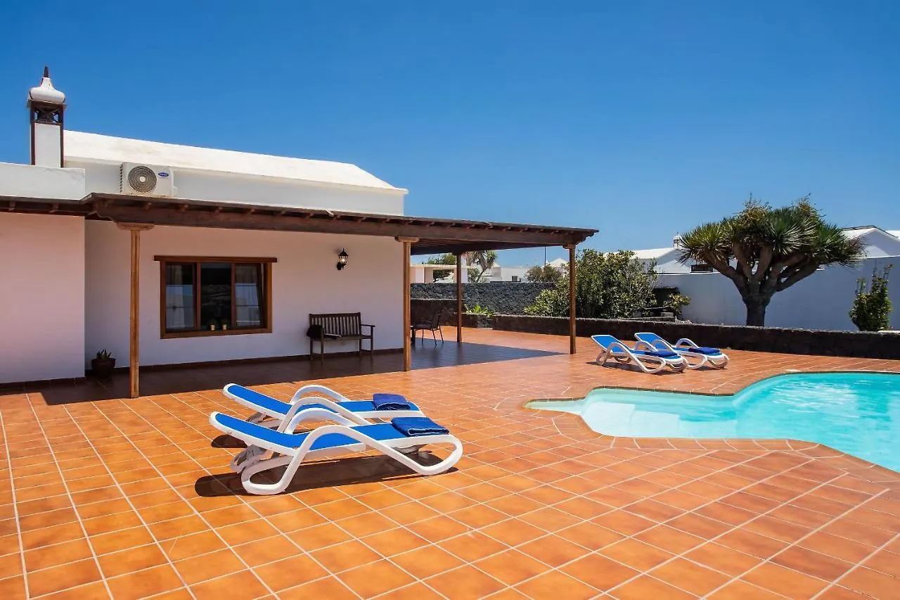 Casa Lola Lanzarote Piscina Climatizada Y Wifi Free Villa San Bartolome  Spain