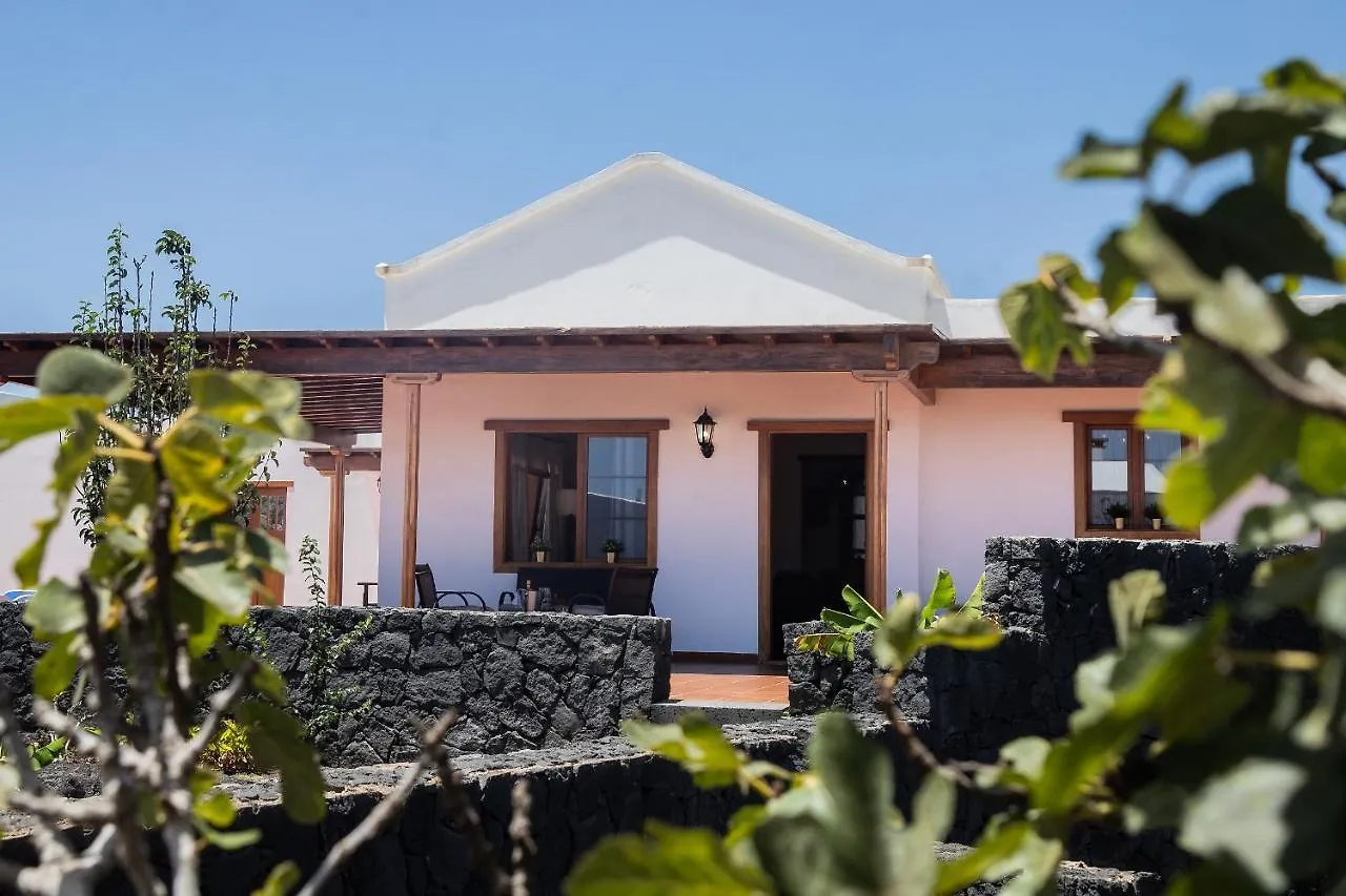 Casa Lola Lanzarote Piscina Climatizada Y Wifi Free Villa San Bartolome  0*, San Bartolome (Las Palmas)