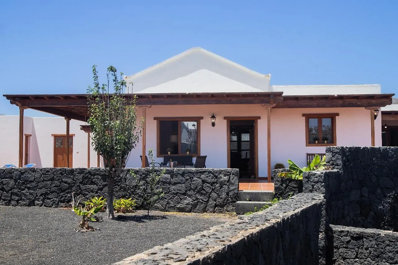 Casa Lola Lanzarote Piscina Climatizada Y Wifi Free Villa San Bartolome  Spain